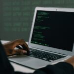 Comment empêcher l'accès aux sites et applications sur Mac : une méthode infaillible ? découvrez comment bloquer l'accès à certains contenus en ligne pour protéger votre vie privée et sécuriser votre environnement numérique. apprenez des techniques efficaces pour restreindre l'accès à des sites indésirables.