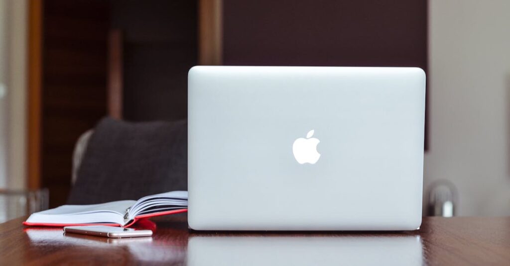 découvrez la puissance et l'élégance des macbook d'apple. parfaits pour les professionnels et les créatifs, ces ordinateurs portables allient performance, design raffiné et autonomie exceptionnelle. explorez les dernières technologies et les fonctionnalités innovantes qui facilitent votre quotidien.