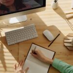 Le nouvel iMac 2023 : Quelles surprises réserve-t-il en termes de date de sortie, de prix, de spécifications et de design ? découvrez le tout nouvel imac 2023, alliant performance et design élégant. équipé des dernières technologies apple, cet ordinateur de bureau offre une expérience utilisateur inégalée, idéale pour le travail, la créativité et le divertissement. plongez dans un monde de couleurs vibrantes et de puissance avec l'imac 2023.