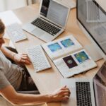 Quels sont les raccourcis clavier Mac indispensables pour booster votre productivité ? découvrez les raccourcis clavier essentiels pour mac qui améliorent votre productivité et facilitent votre navigation. apprenez à utiliser votre mac plus efficacement avec ces astuces pratiques.