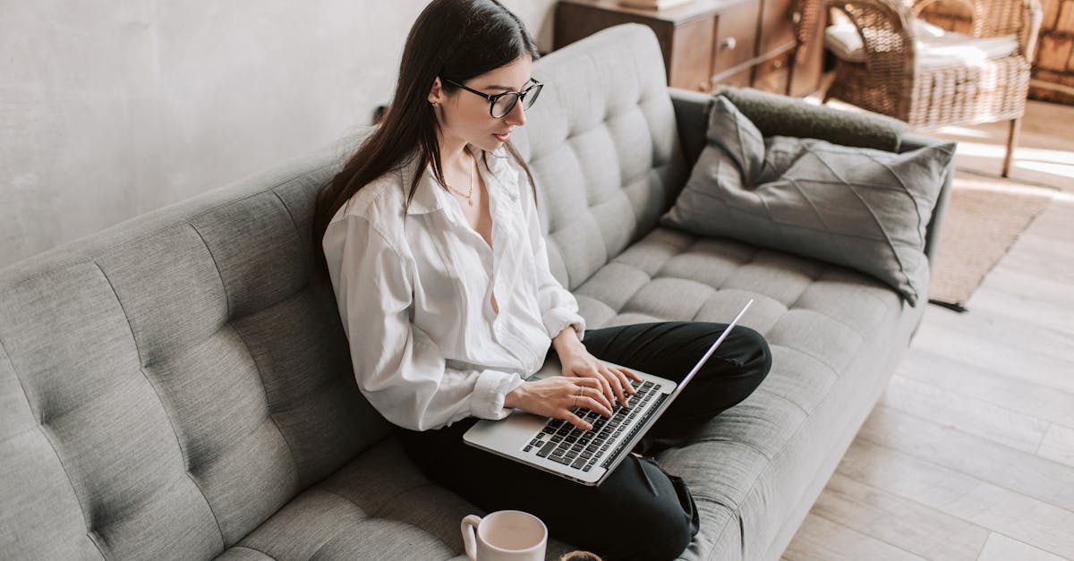 découvrez tout ce qu'il faut savoir sur les virus par email : comment ils se propagent, comment les reconnaître et les meilleurs moyens de vous protéger pour garantir la sécurité de vos informations personnelles.