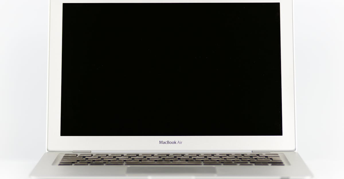 découvrez la puissance et l'élégance des ordinateurs mac. alliant performance, design épuré et interface intuitive, les mac sont idéaux pour les professionnels et les créateurs. explorez notre gamme pour trouver l'appareil parfait adapté à vos besoins.