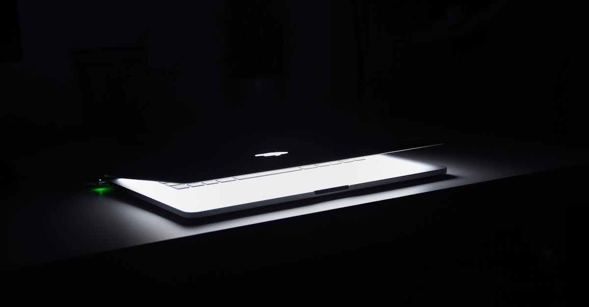 découvrez les derniers modèles de mac, alliant performance et design épuré. profitez de la puissance des processeurs apple et d'une expérience utilisateur sans égale, idéale pour les professionnels et les créatifs. explorez nos offres dès maintenant !