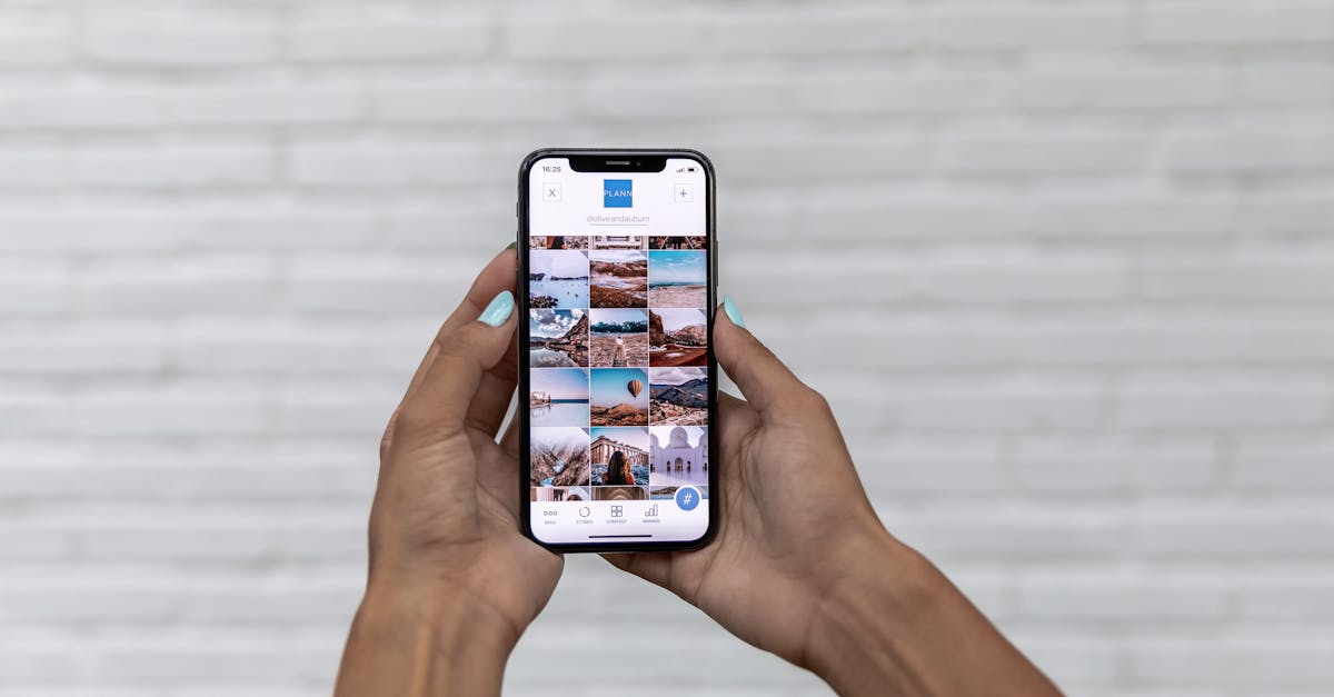 découvrez le partage d'écran, une fonctionnalité essentielle pour collaborer efficacement à distance. que ce soit pour des réunions, des présentations ou des sessions de formation, le partage d'écran permet de visualiser et d'interagir avec des contenus en temps réel, facilitant ainsi la communication et l'échange d'idées.