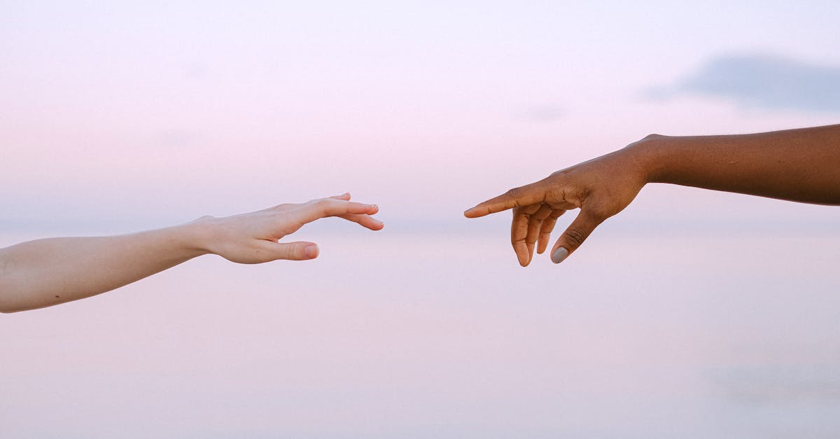 découvrez le pouvoir de la confiance dans vos relations personnelles et professionnelles. apprenez comment établir et maintenir une confiance durable pour favoriser la collaboration et le succès.
