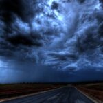 Comprendre les distinctions entre les connexions Lightning et USB-C découvrez les différences entre les connecteurs lightning et usb-c. comparez leurs vitesses de transfert, compatibilité et fonctionnalités pour choisir la meilleure option pour vos appareils.