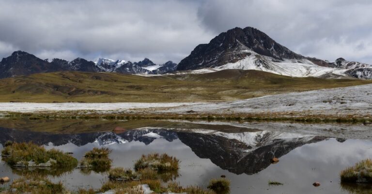 téléchargez l'image dmg de macos high sierra pour bénéficier d'une expérience utilisateur fluide et de performances améliorées. découvrez les nouvelles fonctionnalités et optimisations de ce système d'exploitation, tout en profitant d'une interface élégante et intuitive.