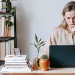 découvrez comment organiser des événements en ligne réussis grâce à nos conseils pratiques et outils innovants. transformez vos idées en expériences mémorables avec notre guide sur l'organisation d'événements virtuels.