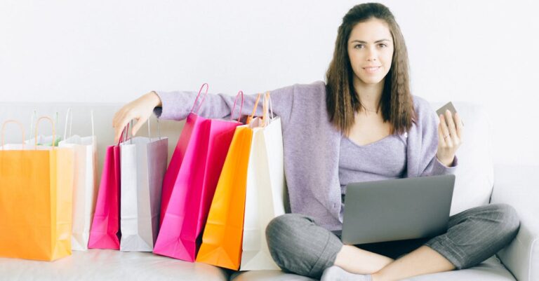 découvrez les dernières tendances de l'e-commerce, incluant l'impact de la technologie, les comportements d'achat des consommateurs et les innovations qui transforment le paysage du commerce en ligne.