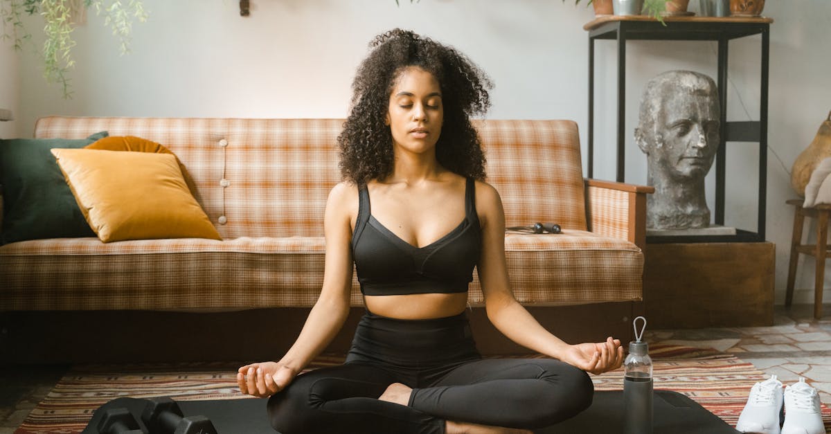découvrez nos programmes d'entraînement à domicile conçus pour tous les niveaux. transformez votre salon en salle de sport et atteignez vos objectifs de remise en forme sans équipement complexe. commencez dès aujourd'hui !