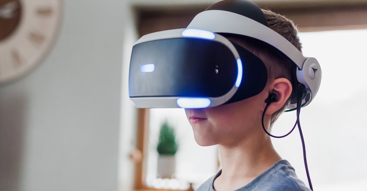 découvrez l'univers fascinant de la réalité virtuelle, une technologie immersive qui transformera votre expérience de divertissement, d'éducation et de formation. plongez dans des mondes numériques captivants et explorez des simulations réalistes comme jamais auparavant.
