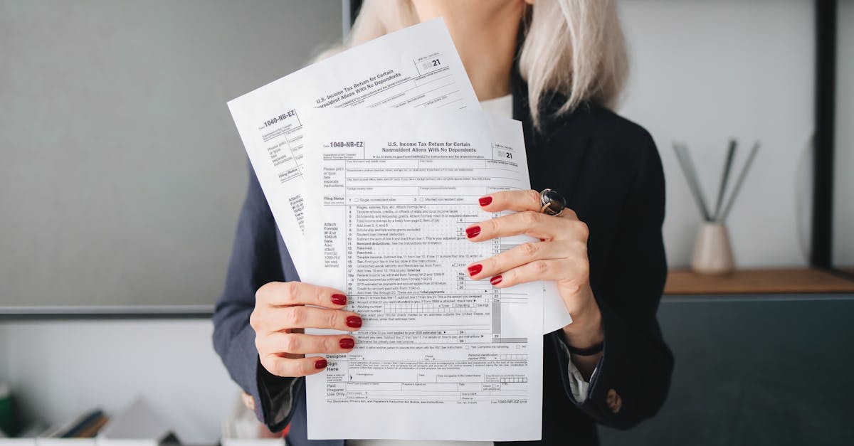 découvrez nos solutions de numérisation de documents pour transformer vos fichiers papier en formats numériques. simplifiez l'archivage, optimisez l'espace et améliorez l'accès à vos informations avec notre service de scan de documents rapide et sécurisé.
