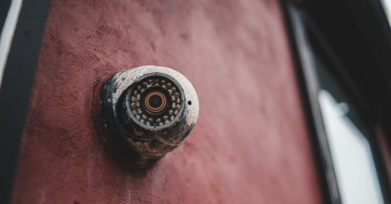 découvrez comment la protection de l'intégrité du système (sip) renforce la sécurité de votre mac en empêchant les modifications non autorisées aux fichiers critiques du système d'exploitation. protégez vos données et assurez le bon fonctionnement de vos applications grâce à cette fonctionnalité essentielle.