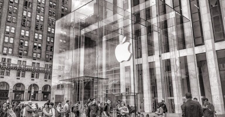 découvrez l'apple store, votre destination unique pour explorer et acheter les derniers produits apple, profiter d'un service client exceptionnel et bénéficier de conseils d'experts en technologie.