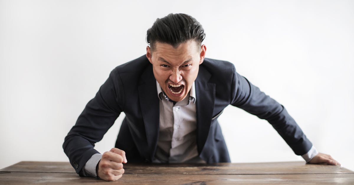 découvrez comment résoudre les erreurs d'application courantes et optimiser votre expérience utilisateur. suivez nos conseils pour identifier et corriger rapidement les problèmes techniques.
