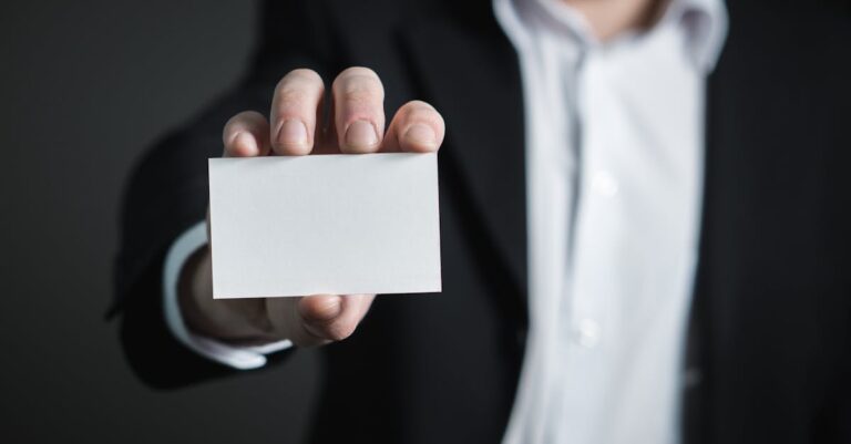 découvrez comment bloquer les contacts indésirables sur votre appareil. suivez nos étapes simples pour gérer votre liste de contacts et protéger votre vie privée.