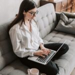 découvrez comment supprimer votre compte email facilement et définitivement. suivez notre guide étape par étape pour sécuriser vos informations et libérer de l'espace en quelques clics.