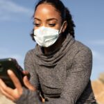 5 applications iPhone pour gérer votre activité sportive découvrez les meilleures applications de fitness qui vous aideront à atteindre vos objectifs de santé et de forme physique. que vous souhaitiez perdre du poids, renforcer vos muscles ou améliorer votre endurance, ces apps offrent des programmes personnalisés, des suivis de performances et des conseils d'experts. transformez votre routine d'exercice avec la technologie à portée de main!