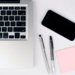 Comment réparer l’écran cassé de l’iPhone 5s : tutoriel en 25 photos découvrez notre service de réparation d'écran pour iphone 5s, rapide et fiable. profitez d'une restauration de qualité pour votre appareil à des prix compétitifs. faites revivre votre iphone 5s dès aujourd'hui!