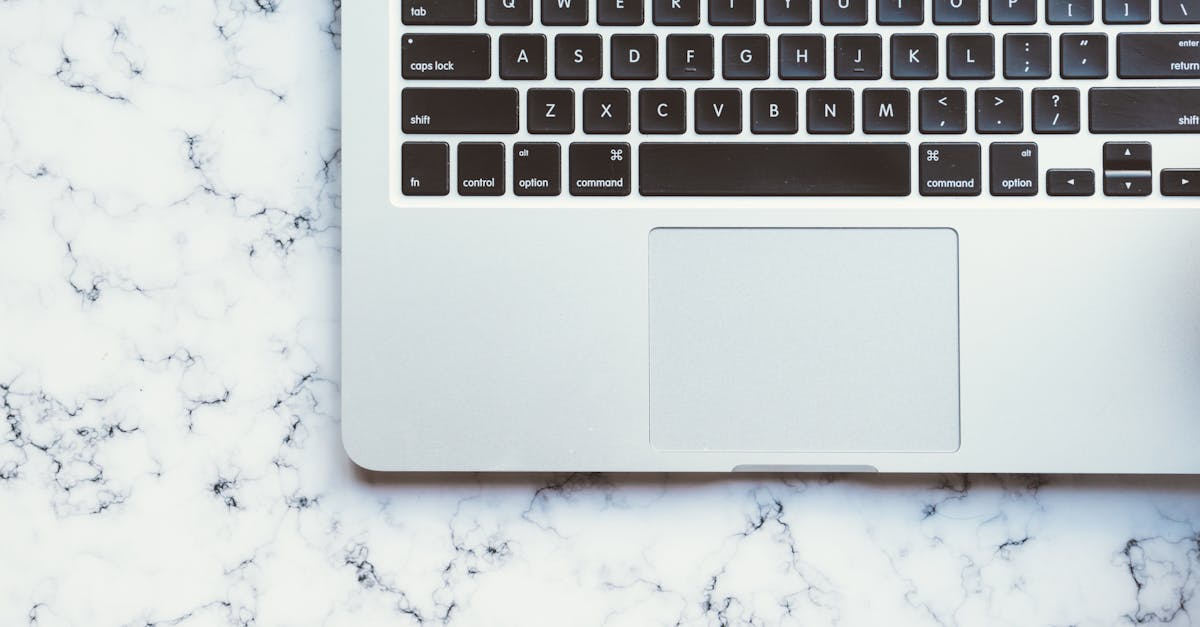 découvrez notre sélection de claviers adaptés à tous vos besoins, que ce soit pour le jeu, le travail ou la portabilité. profitez de technologies avancées, de designs ergonomiques et d'une expérience de frappe incomparable.