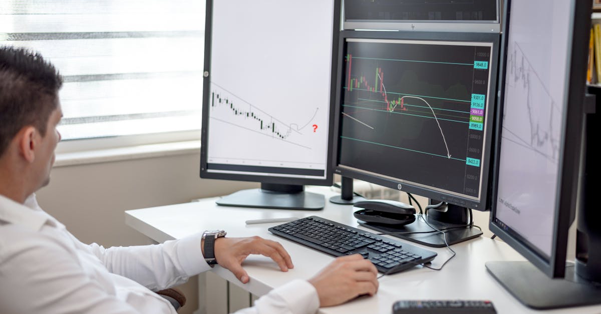 découvrez l'importance de la supervision écran dans le contrôle de la qualité et la gestion des performances en entreprise. apprenez comment optimiser la surveillance des activités à l'aide des outils technologiques modernes pour améliorer l'efficacité opérationnelle.