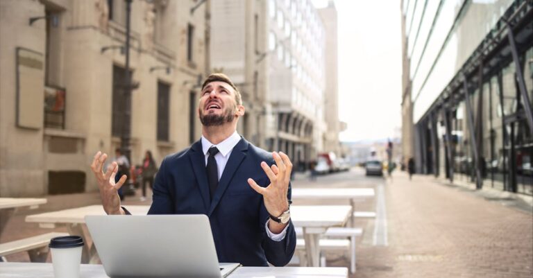 découvrez des solutions efficaces pour résoudre les problèmes courants liés à mac finder. apprenez à restaurer la fonctionnalité de votre gestionnaire de fichiers sur macos et optimisez votre expérience utilisateur.