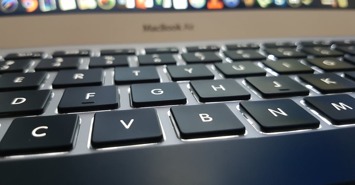 découvrez tout ce qu'il faut savoir sur les touches de fonction des claviers mac. apprenez à les utiliser efficacement pour optimiser votre productivité et personnaliser votre expérience utilisateur. idéal pour les débutants comme pour les utilisateurs avancés.