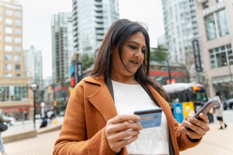 Image principale pour WeTransfer débarque sur iPhone : téléchargez l’application gratuite dès maintenant