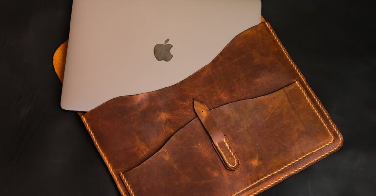 découvrez le lancement du nouvel apple macbook neo : performance révolutionnaire, design élégant et innovations technologiques pour repenser votre expérience informatique.