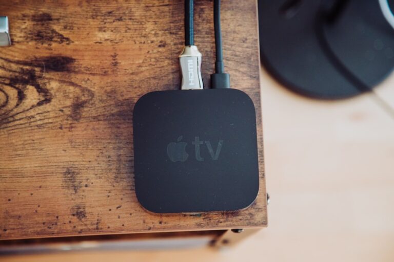 Apple TV : Près de deux décennies de révolution dans votre salon découvrez apple tv, la plateforme de streaming qui vous offre des films, séries, documentaires et programmes exclusifs en haute qualité.