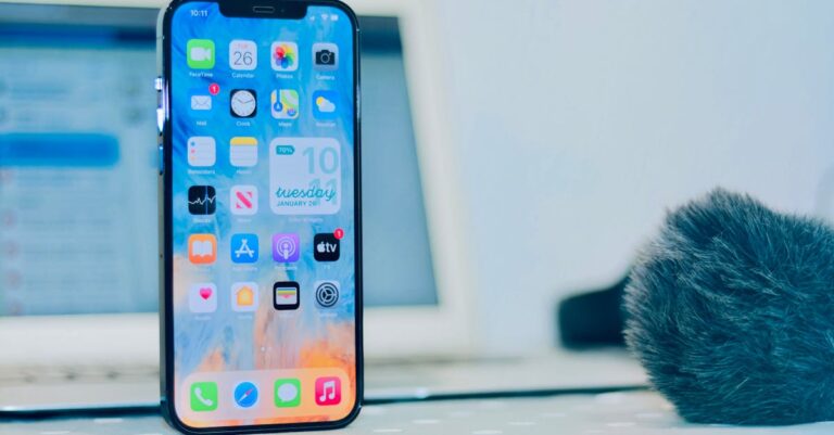 iOS 16.3.1 (a) : La mise à jour secrète d’Apple recommandée pour des centaines de millions d’iPhone découvrez les nouveautés et améliorations d'ios 16.3.1, la dernière mise à jour pour optimiser la sécurité et la performance de votre iphone.