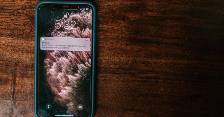 Apple Lance un Avertissement Majeur : Mettez à Jour Vos iPhones Sans Attendre avertissement concernant la mise à jour de l'iphone : ce que vous devez savoir avant d'installer la dernière version du système.