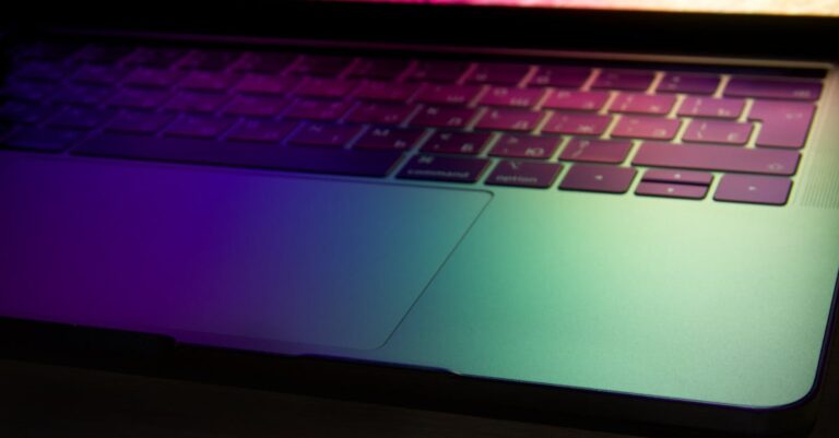 Test des MacBook Pro et Air M5 d’Apple : Quand le Neo ne suffit plus test complet des macbook pro et macbook air m5 : performances, design, autonomie et innovations.