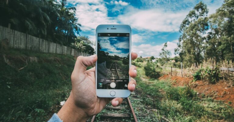 découvrez les dernières tendances et innovations des smartphones en 2026. comparez les modèles, fonctionnalités et technologies pour choisir votre prochain mobile.